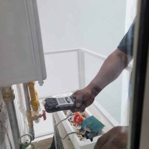 Rinnai REU 1618W RS Gas Testing