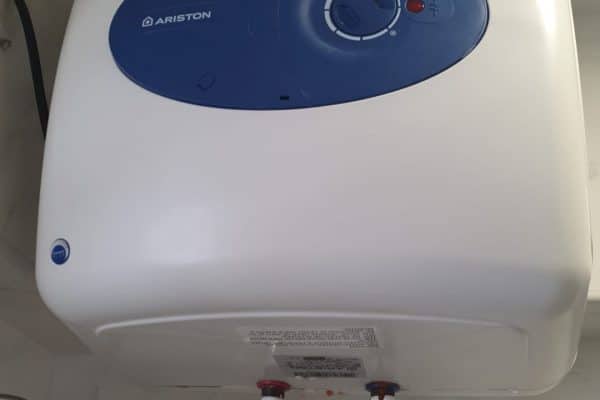 Ariston TI-SHAPE 30 R Water Heater at 332C Anchorvale Link HDB