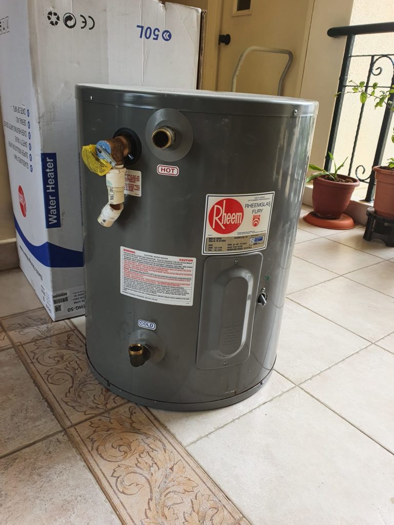 Rheem 85VP20S Storage Water Heater Replacement at Rheem Camelot By The Water