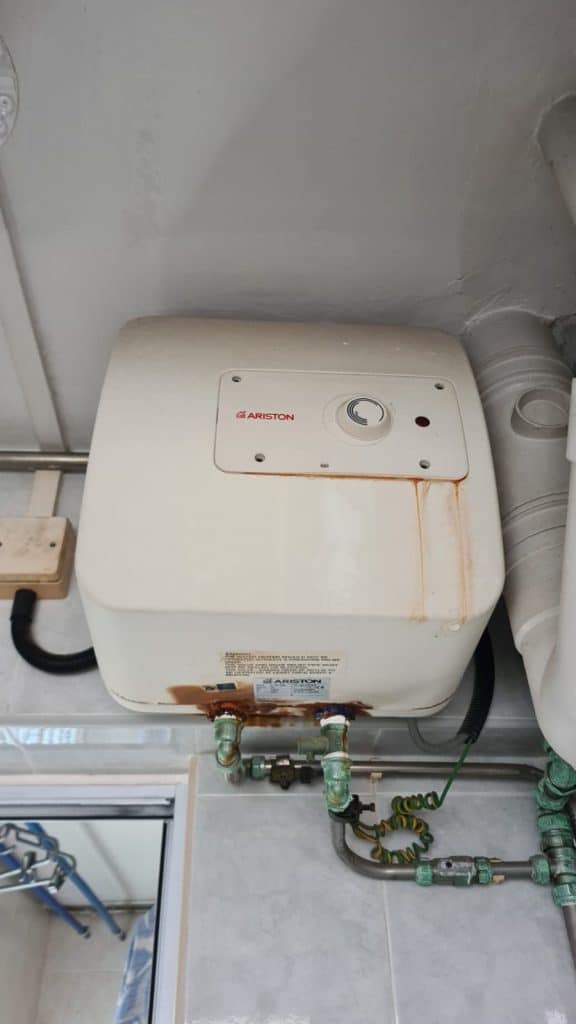 Ariston Water Heater 309 Hougang Ave 5