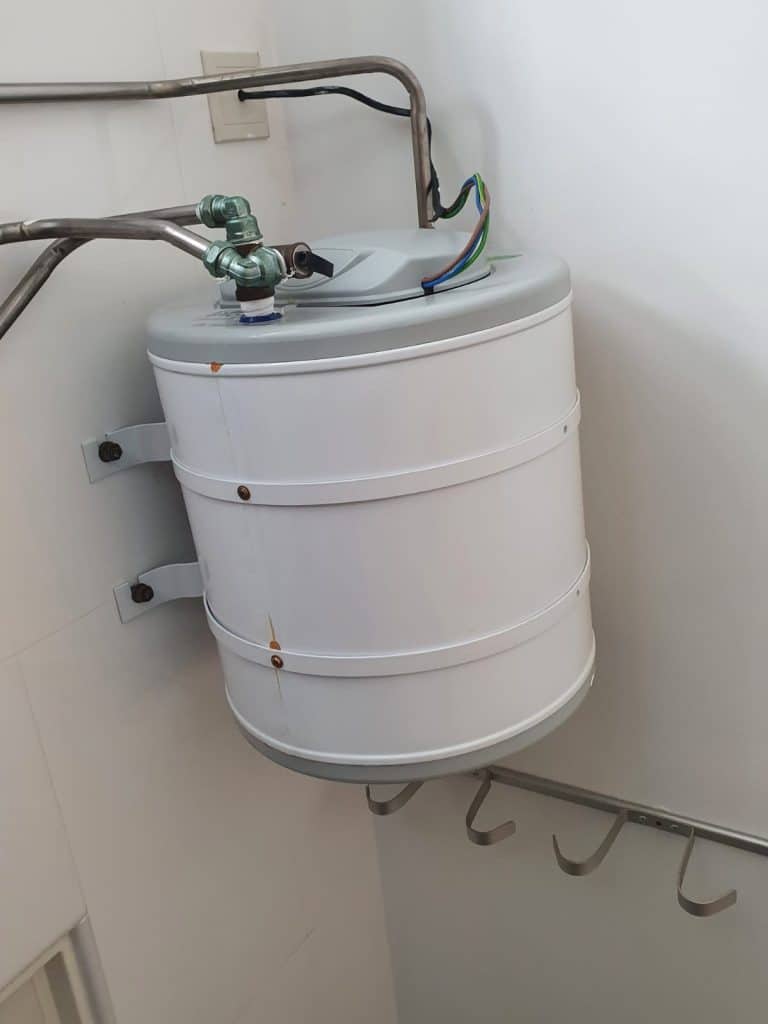 Joven Water Heater 25A Jalan Membina