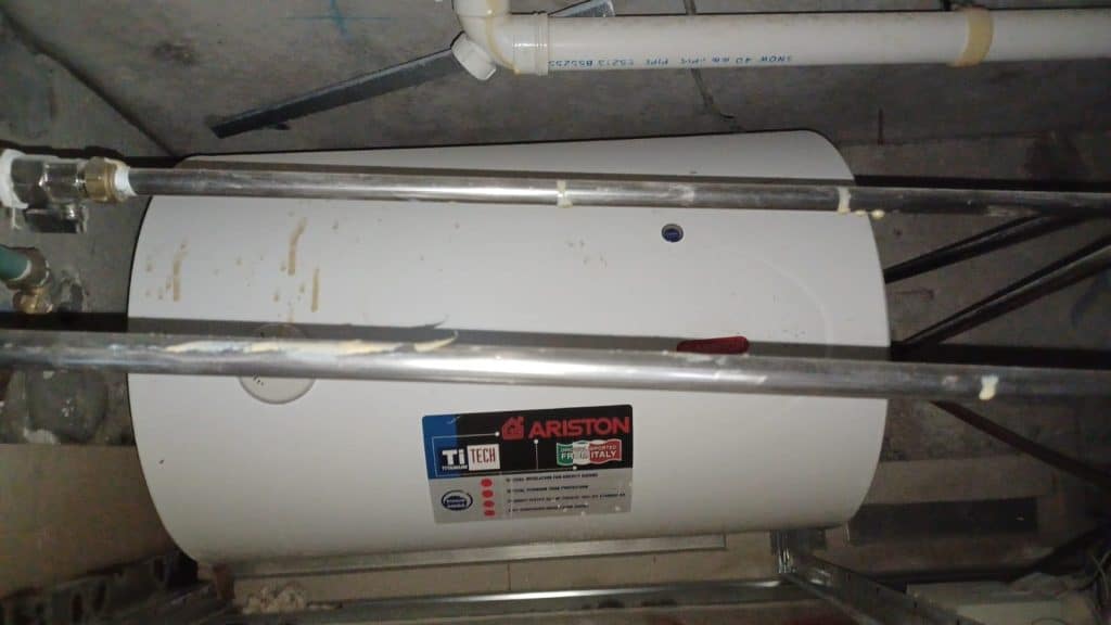 Ariston TI-SHAPE 15 Water Heater