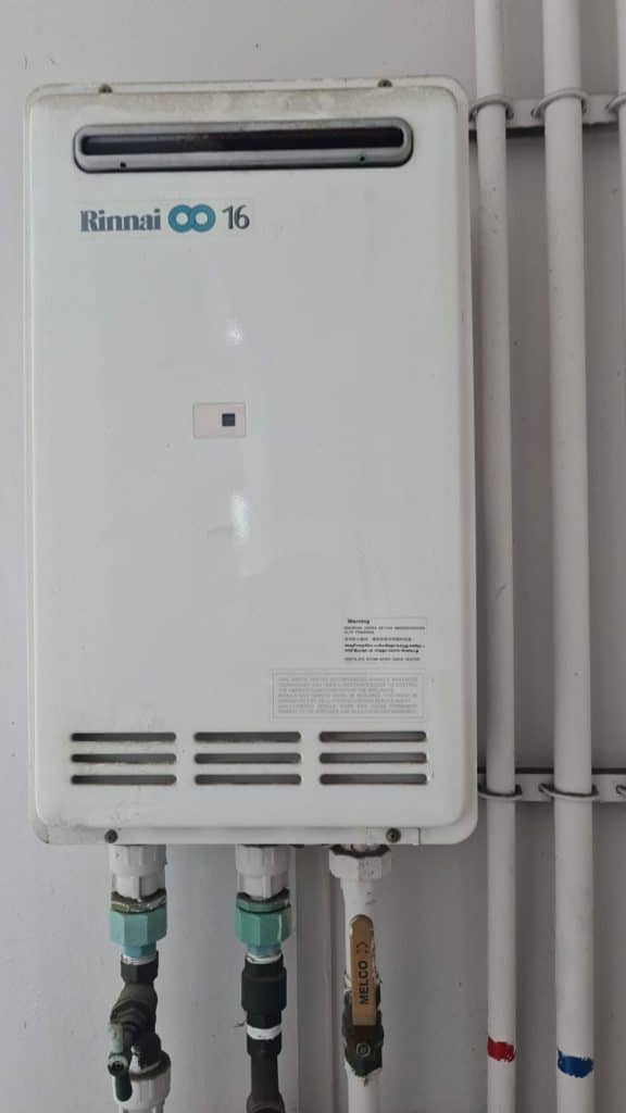 Rinnai REU-1618W-RS Gas Water Heater Singapore