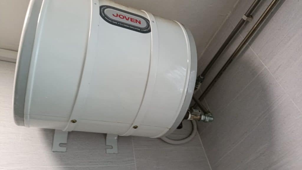 Joven JH25 @ HDB Water Heater Replacement with Rubine SPH 30S SIN 3.0 Water Heater at 699 Hougang Street 52 HDB on 14 Feb 2023