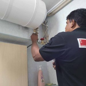 Joven JH-15 Electric Storage Water Heater with technician