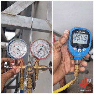 Aircon Gas Top-up Mitsubishi - Pressure guage test