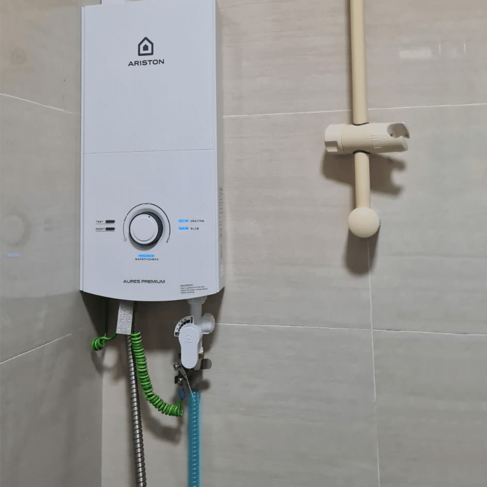 Replacing a flexible Pipe Between a Stop Valve and an instantaneous Water Heater